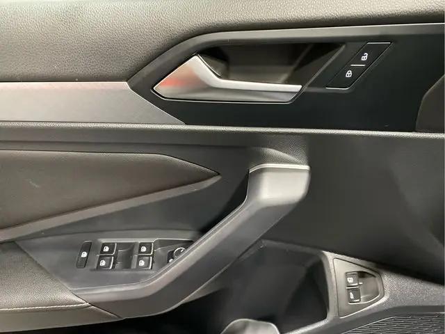 2022 Volkswagen Jetta 1.5T SE