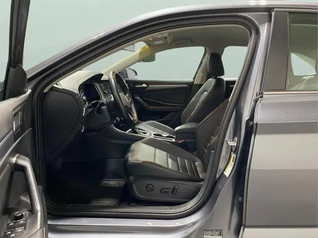 2022 Volkswagen Jetta 1.5T SE