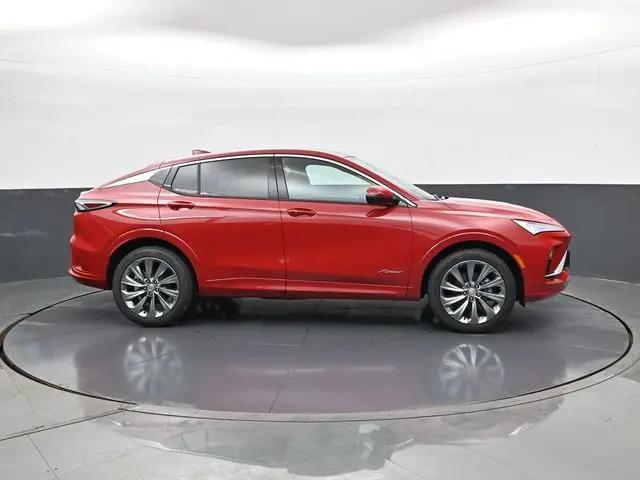 2026 Buick NV Avenir FWD