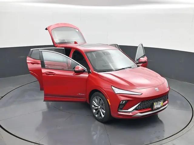 2026 Buick NV Avenir FWD