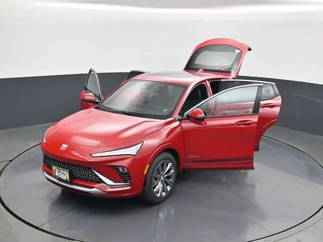 2026 Buick NV Avenir FWD