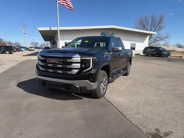 2026 GMC Sierra 1500 Crew Cab, Short Bed, SLE, 4WD