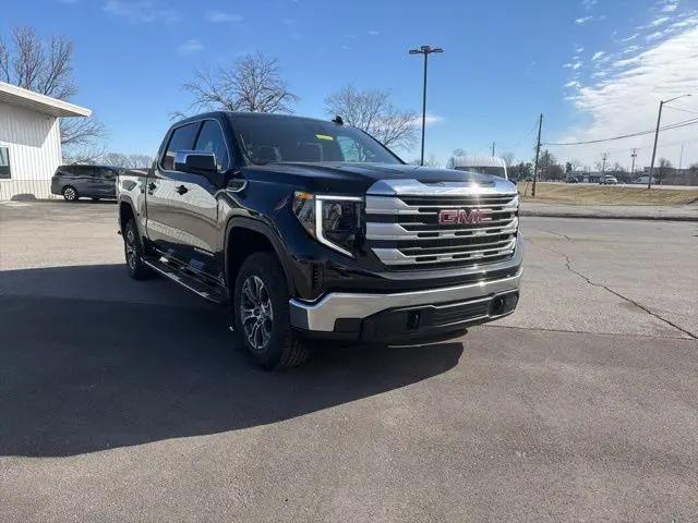 2026 GMC Sierra 1500 Crew Cab, Short Bed, SLE, 4WD