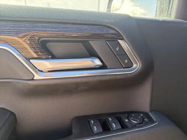 2026 GMC Sierra 1500 Crew Cab, Short Bed, SLE, 4WD