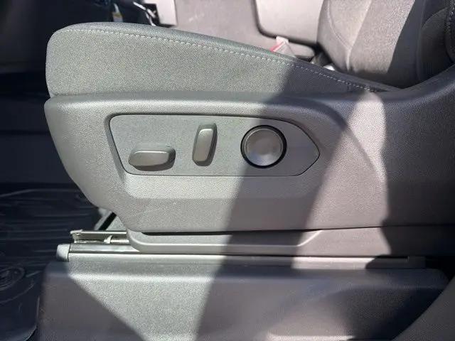 2026 GMC Sierra 1500 Crew Cab, Short Bed, SLE, 4WD