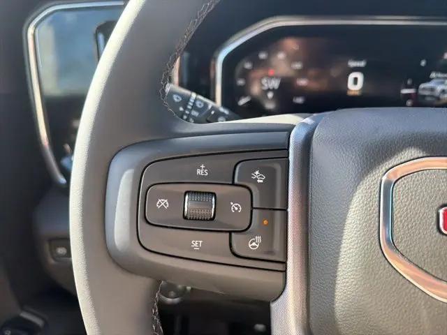 2026 GMC Sierra 1500 Crew Cab, Short Bed, SLE, 4WD