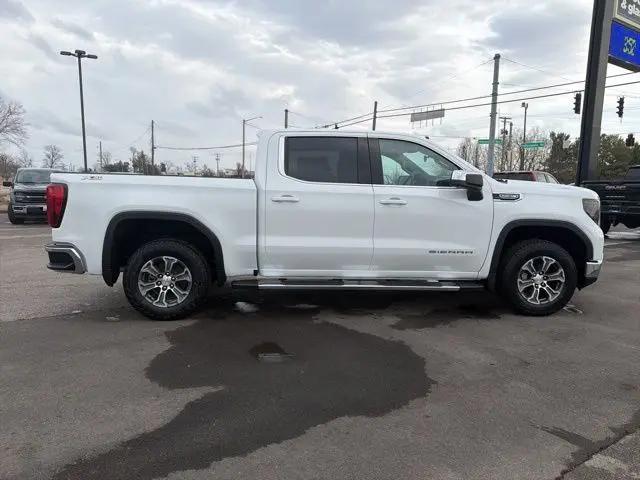 2026 GMC Sierra 1500 Crew Cab, Short Bed, SLE, 4WD