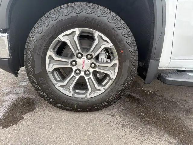 2026 GMC Sierra 1500 Crew Cab, Short Bed, SLE, 4WD