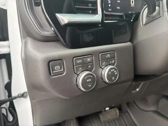 2026 GMC Sierra 1500 Crew Cab, Short Bed, SLE, 4WD