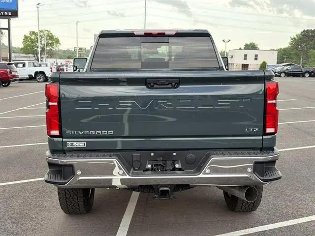 2026 Chevrolet Silverado 2500HD Crew Cab, Standard Bed, LTZ, 4WD