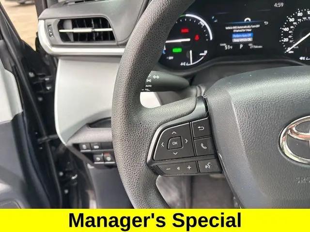 2025 Toyota Sienna LE