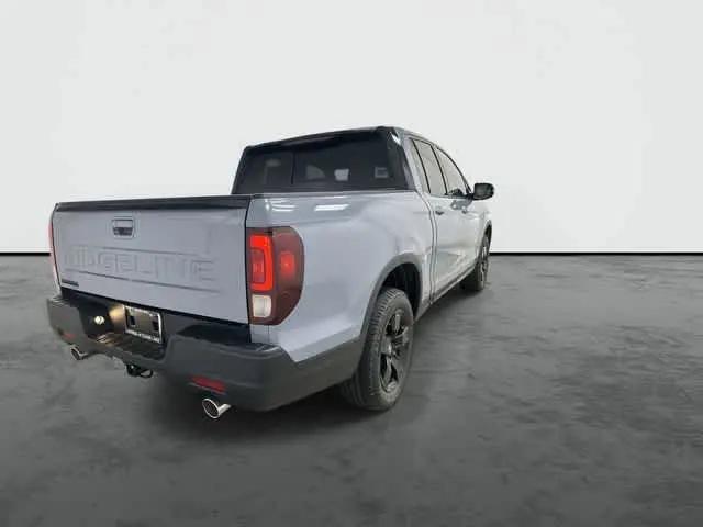 2026 Honda Ridgeline Black Edition Two-Tone