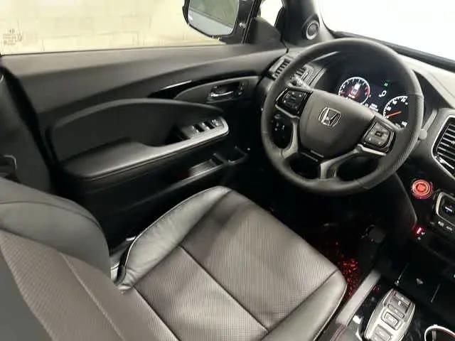 2026 Honda Ridgeline Black Edition Two-Tone