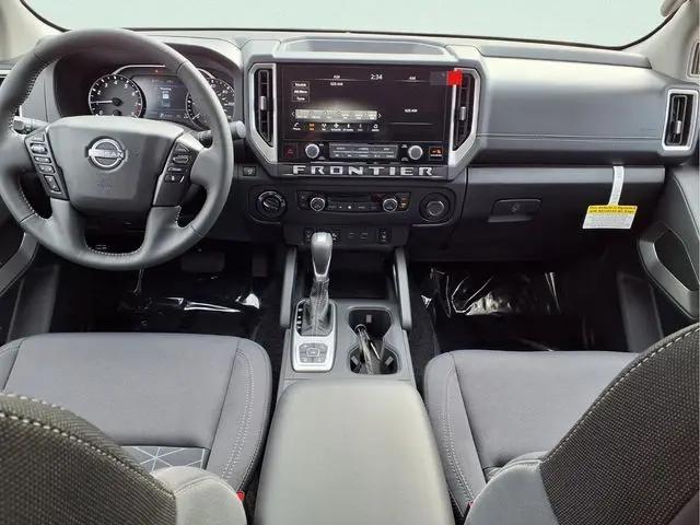 2026 Nissan Frontier Crew Cab SV 4x4