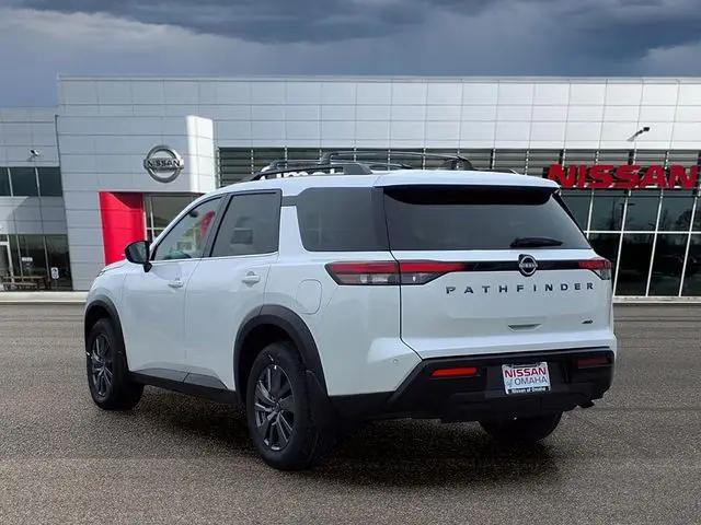 2026 Nissan Pathfinder SV