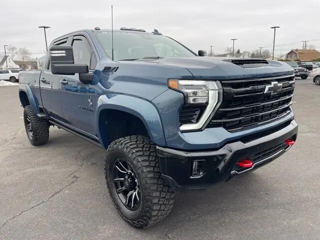 2025 Chevrolet Silverado 2500HD 4WD Crew Cab Standard Bed LTZ for sale in Burlington, NJ