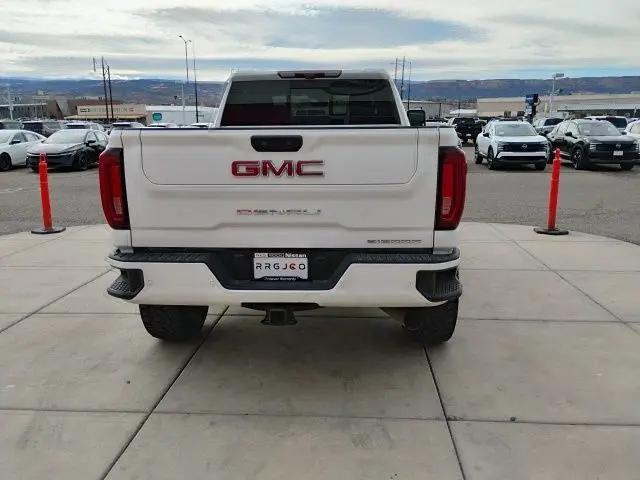 2023 GMC Sierra 2500HD 4WD Crew Cab Standard Bed Denali
