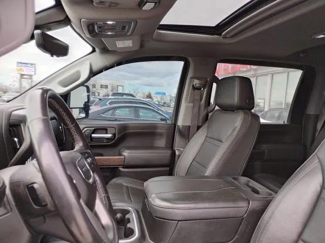 2023 GMC Sierra 2500HD 4WD Crew Cab Standard Bed Denali