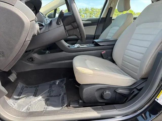 2019 Ford Fusion S