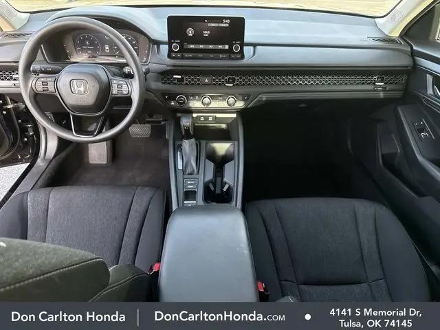 2025 Honda Accord Sedan SE