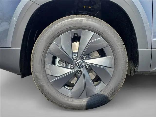 2026 Volkswagen Taos S
