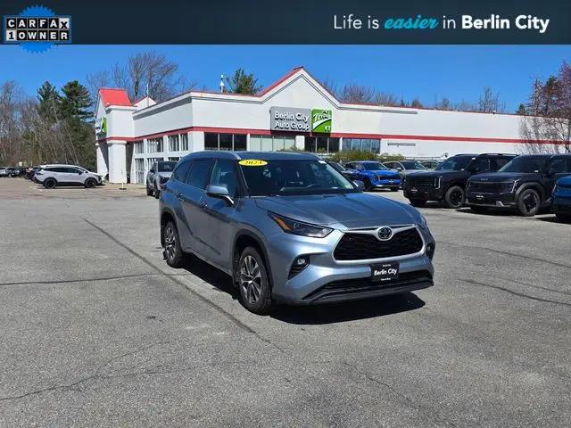 2023 Toyota Highlander XLE for sale in Williston, VT