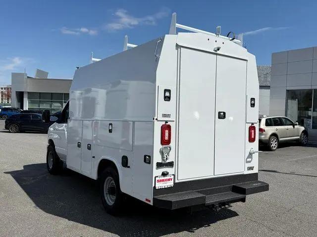 2026 Ford E-350 Cutaway E-Series Cutaway