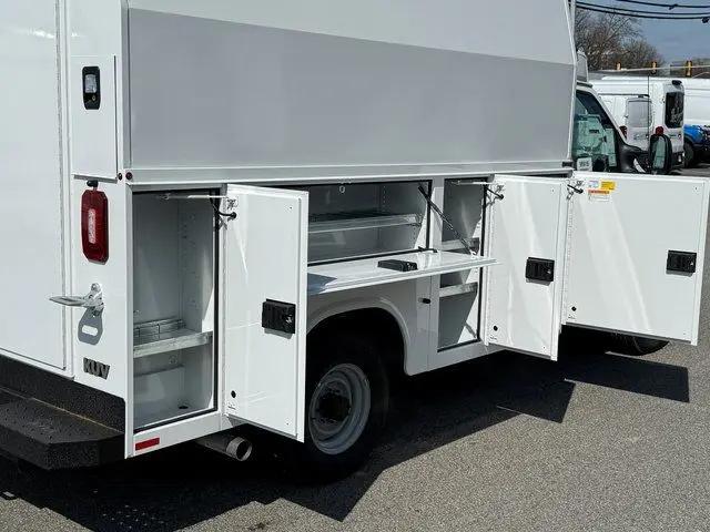 2026 Ford E-350 Cutaway E-Series Cutaway