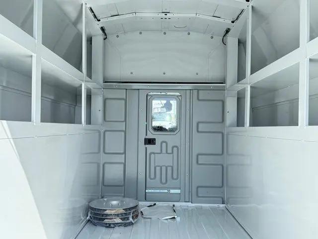 2026 Ford E-350 Cutaway E-Series Cutaway