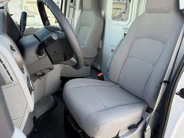 2026 Ford E-350 Cutaway E-Series Cutaway