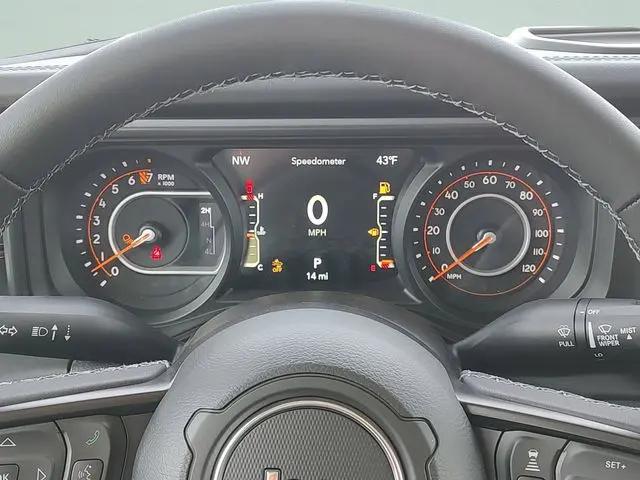 2026 Jeep Gladiator Sport