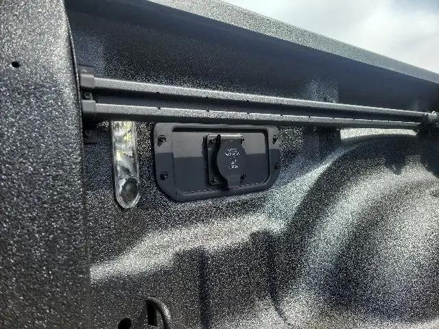 2026 Ram 1500 Express Crew Cab 4x4 57 Box