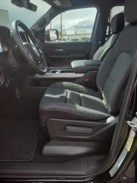 2026 Ram 1500 Express Crew Cab 4x4 57 Box