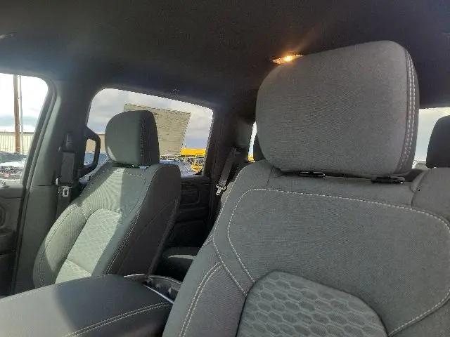 2026 Ram 1500 Express Crew Cab 4x4 57 Box