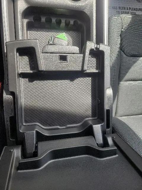 2026 Ram 1500 Express Crew Cab 4x4 57 Box
