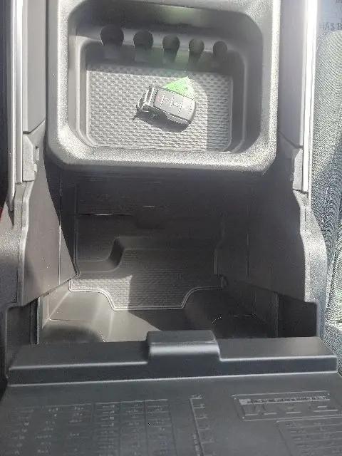2026 Ram 1500 Express Crew Cab 4x4 57 Box