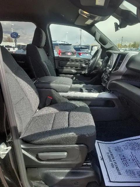 2026 Ram 1500 Express Crew Cab 4x4 57 Box