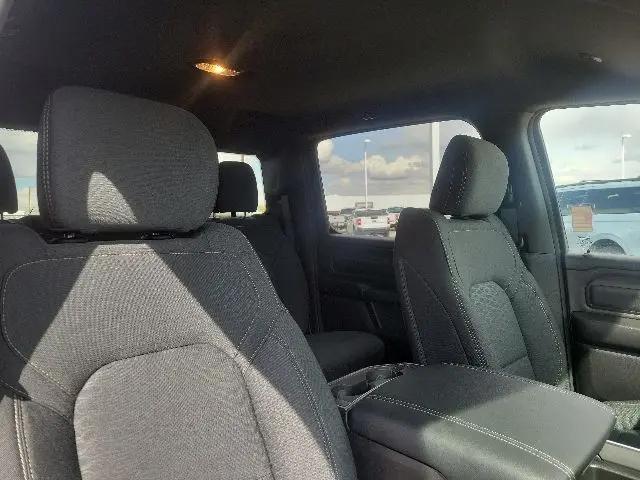 2026 Ram 1500 Express Crew Cab 4x4 57 Box