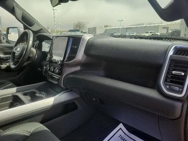2026 Ram 1500 Express Crew Cab 4x4 57 Box