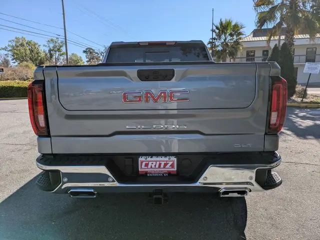 2026 GMC Sierra 1500 Crew Cab, Short Bed, SLT, 4WD