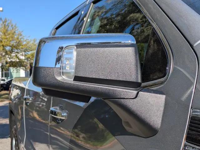 2026 GMC Sierra 1500 Crew Cab, Short Bed, SLT, 4WD