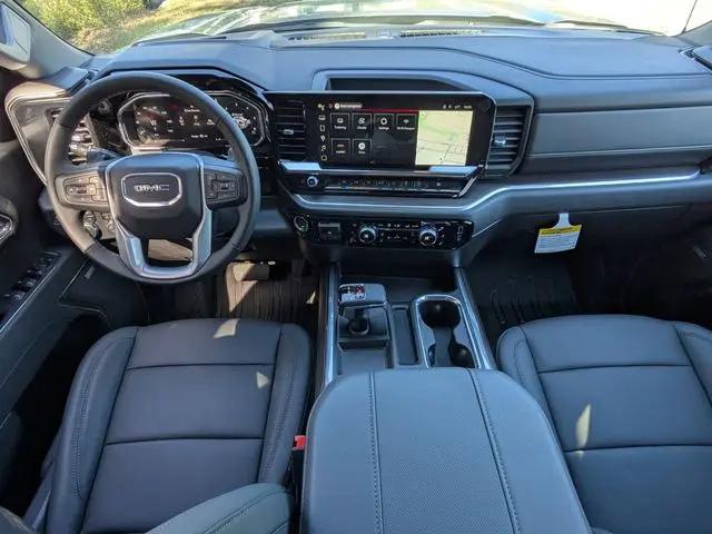 2026 GMC Sierra 1500 Crew Cab, Short Bed, SLT, 4WD