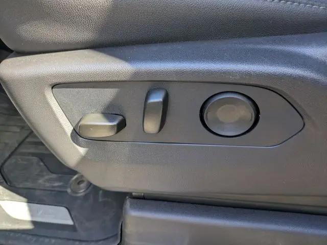 2026 GMC Sierra 1500 Crew Cab, Short Bed, SLT, 4WD