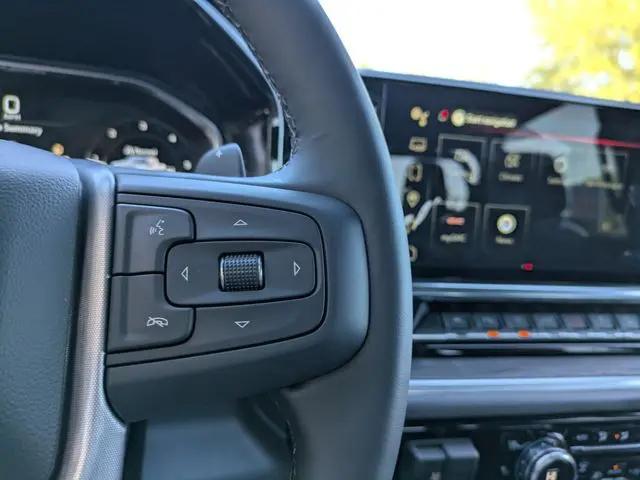 2026 GMC Sierra 1500 Crew Cab, Short Bed, SLT, 4WD