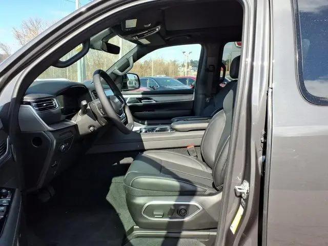 2026 Jeep Grand Wagoneer 4x4