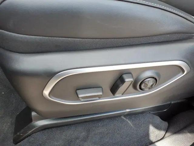 2026 Jeep Grand Wagoneer 4x4