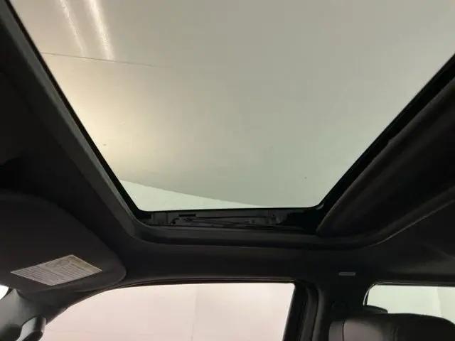 2011 Lincoln Navigator Standard