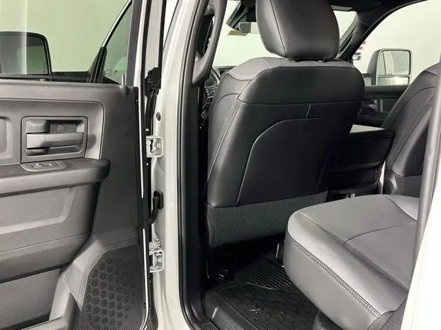 2026 Ram 5500 Tradesman/Big Horn