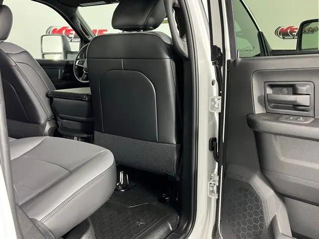 2026 Ram 5500 Tradesman/Big Horn