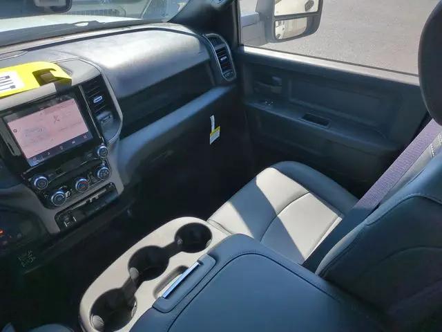 2026 Ram 3500 Tradesman Crew Cab 4x4 6'4" Box